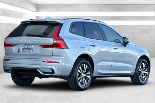 2025 Volvo XC60 Plug-In Hybrid T8 Core