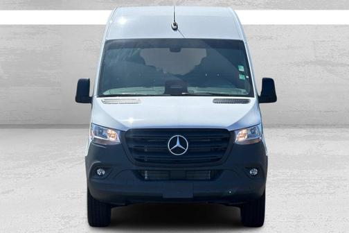2025 Mercedes-Benz Sprinter 2500 High Roof