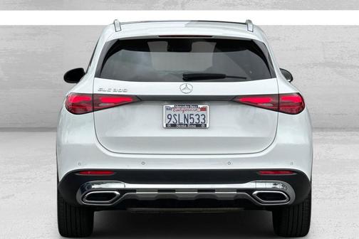 2025 Mercedes-Benz GLC 300 Base