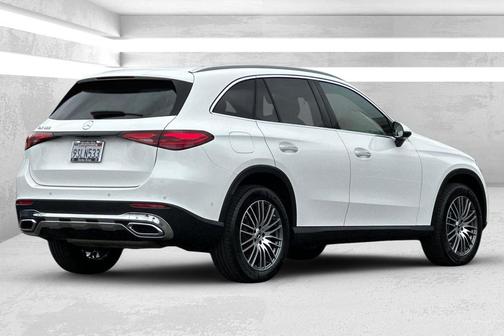 2025 Mercedes-Benz GLC 300 Base