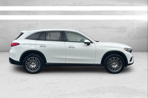 2025 Mercedes-Benz GLC 300 Base