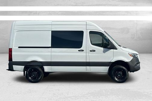 2026 Mercedes-Benz Sprinter 2500 Standard Roof