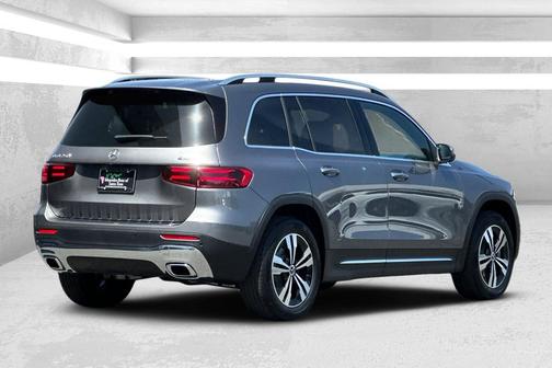 2025 Mercedes-Benz GLB 250 4MATIC