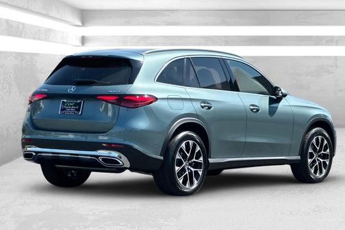 2026 Mercedes-Benz GLC 350e Base