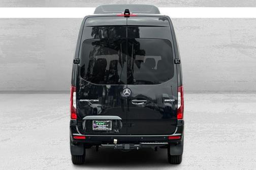2025 Mercedes-Benz Sprinter 2500 Standard Roof