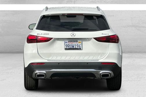 2025 Mercedes-Benz GLA 250 4MATIC