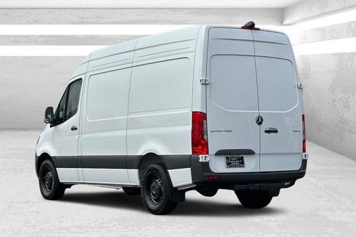 2025 Mercedes-Benz Sprinter 2500 Standard Roof