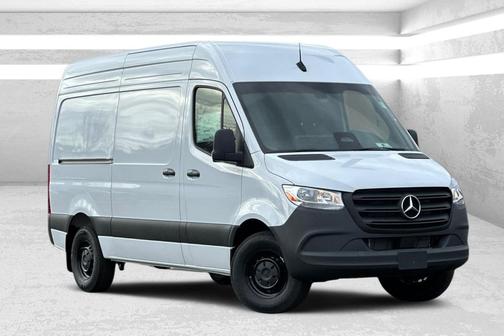 2026 Mercedes-Benz Sprinter 2500 Standard Roof