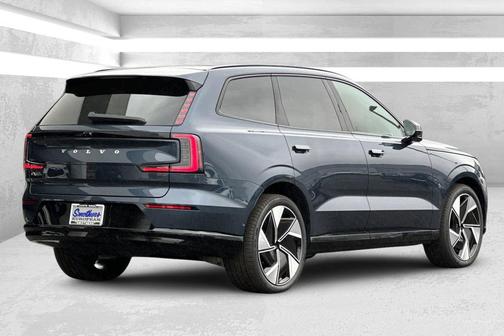 2025 Volvo EX90 Twin Motor Ultra