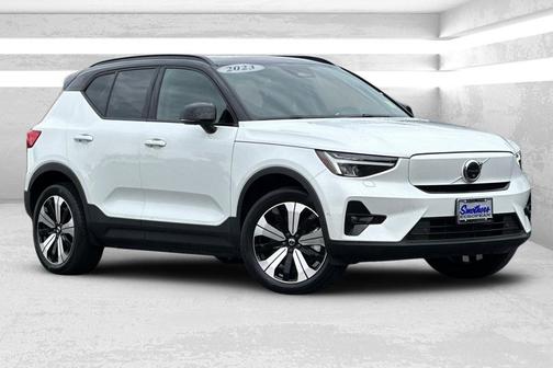 2023 Volvo XC40 Recharge Pure Electric Twin Plus