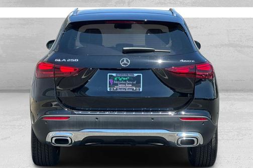 2025 Mercedes-Benz GLA 250 4MATIC
