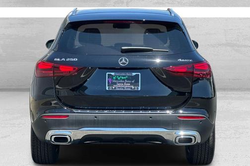 2025 Mercedes-Benz GLA 250 4MATIC