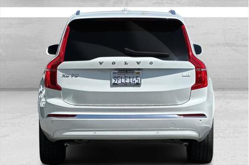 2023 Volvo XC90 Recharge Plug-In Hybrid T8 Plus Bright Theme 7-Seater