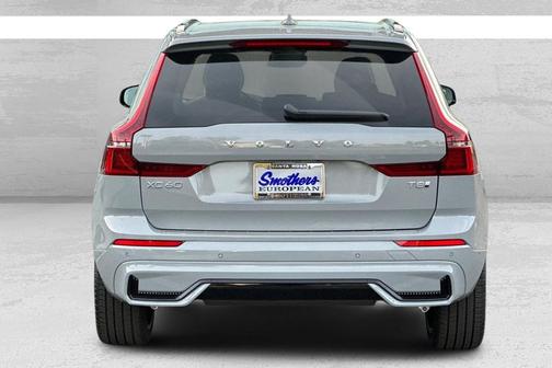 2026 Volvo XC60 Plug-In Hybrid Ultra, T8 AWD Electric/Gasoline, Dark