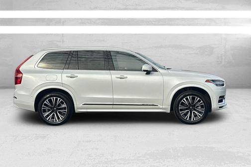 2023 Volvo XC90 Recharge Plug-In Hybrid T8 Plus 6-Seater