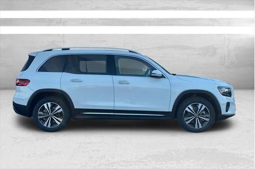 2025 Mercedes-Benz GLB 250 4MATIC