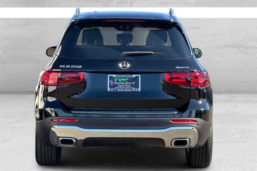 2026 Mercedes-Benz GLB 250 4MATIC