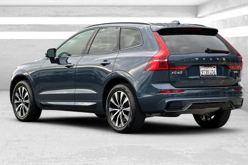 2025 Volvo XC60 B5 Core