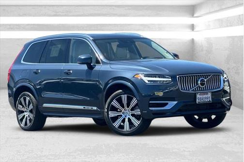 2022 Volvo XC90 Recharge Plug-In Hybrid T8 Inscription 6 Passenger