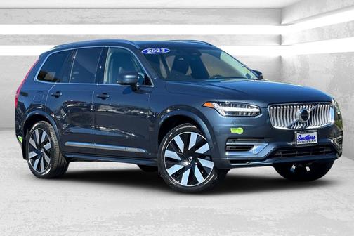 2023 Volvo XC90 Recharge Plug-In Hybrid T8 Ultimate Bright Theme 7-Seater