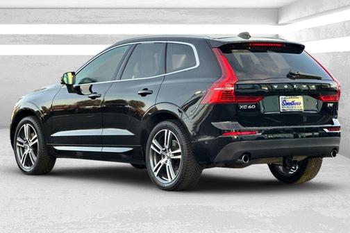 2019 Volvo XC60 T5 Momentum