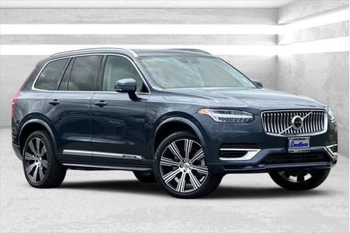 2022 Volvo XC90 Recharge Plug-In Hybrid T8 Inscription Expression 6 Passenger