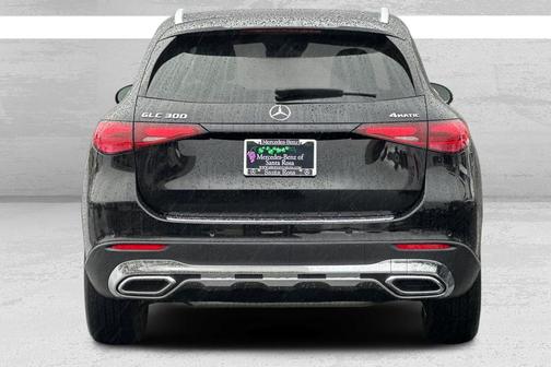 2025 Mercedes-Benz GLC 300 4MATIC