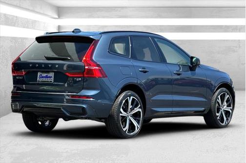 2025 Volvo XC60 Plug-In Hybrid T8 Ultra