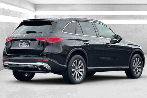2026 Mercedes-Benz GLC 300 4MATIC