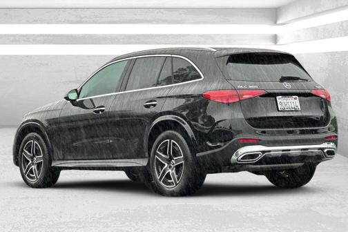 2025 Mercedes-Benz GLC 300 4MATIC