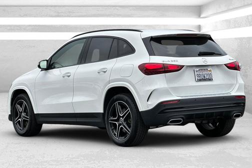 2025 Mercedes-Benz GLA 250 4MATIC