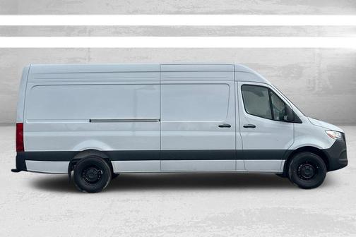 2025 Mercedes-Benz Sprinter 2500 High Roof