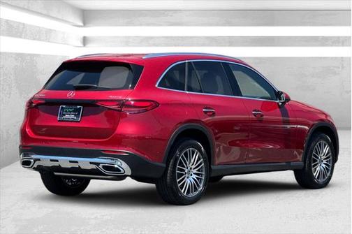 2025 Mercedes-Benz GLC 300 4MATIC