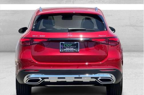 2025 Mercedes-Benz GLC 300 4MATIC