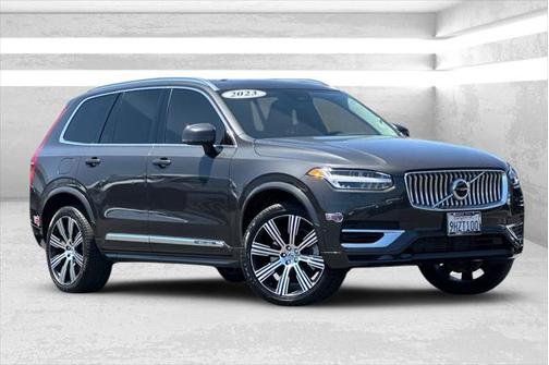 2023 Volvo XC90 Recharge Plug-In Hybrid T8 Plus Bright Theme 7-Seater