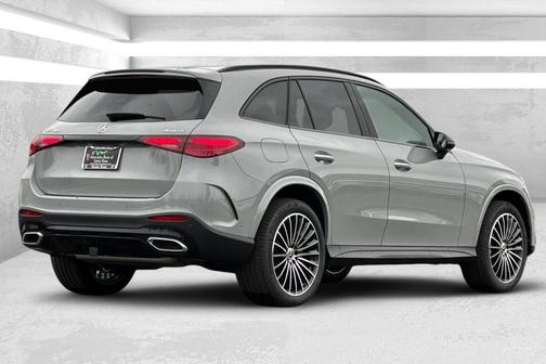 2026 Mercedes-Benz GLC 300 4MATIC