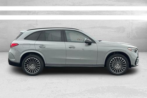 2026 Mercedes-Benz GLC 300 4MATIC