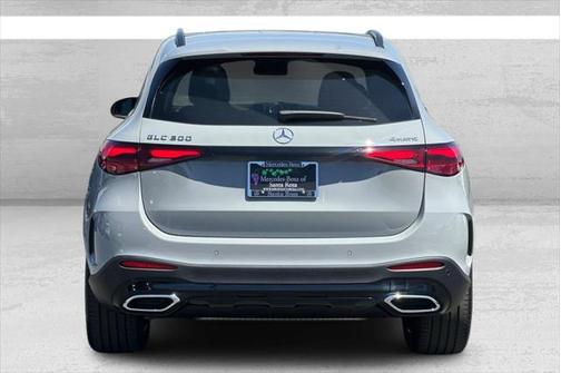 2025 Mercedes-Benz GLC 300 4MATIC