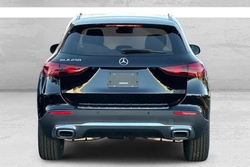 2025 Mercedes-Benz GLA 250 4MATIC