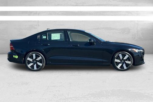 2024 Volvo S60 Recharge Plug-In Hybrid T8 Ultimate Dark Theme