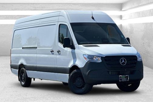 2025 Mercedes-Benz Sprinter 2500 High Roof