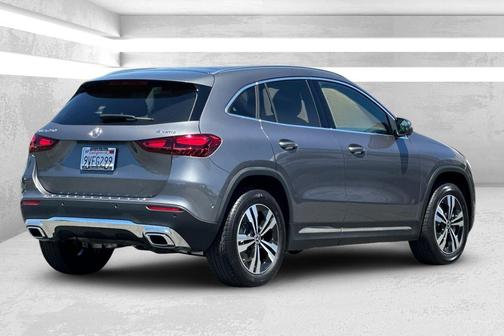 Mountain Grey Metallic 2026 Mercedes-Benz GLA 250 4MATIC