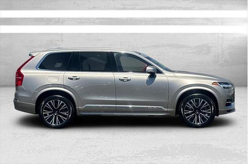 2023 Volvo XC90 Recharge Plug-In Hybrid T8 Plus 6-Seater