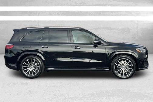 2026 Mercedes-Benz GLS 450 4MATIC