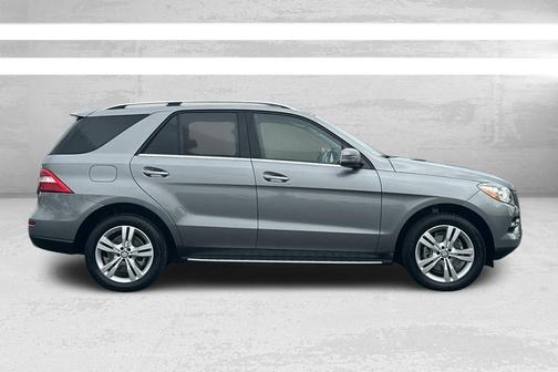 2015 Mercedes-Benz M-Class 4MATIC