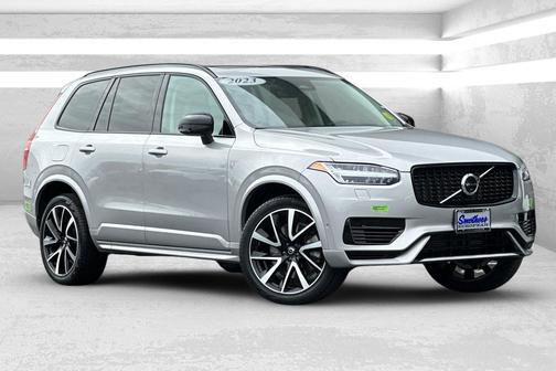 2023 Volvo XC90 Recharge Plug-In Hybrid T8 Ultimate Dark Theme 7-Seater