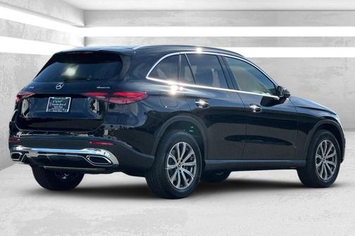 2026 Mercedes-Benz GLC 300 4MATIC