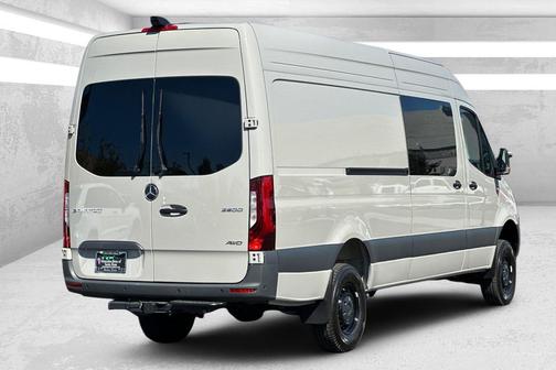 2025 Mercedes-Benz Sprinter 2500 High Roof