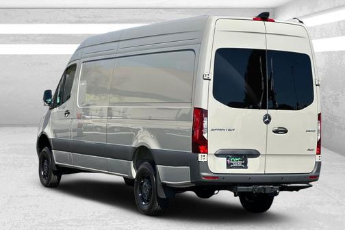 2025 Mercedes-Benz Sprinter 2500 High Roof