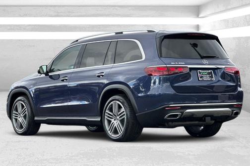 2026 Mercedes-Benz GLS 450 4MATIC